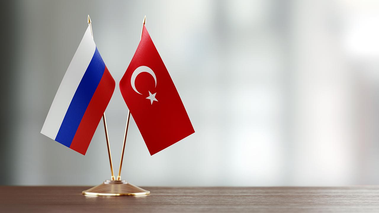 Rusya İle Türkiye'nin   Benzer Yanları 